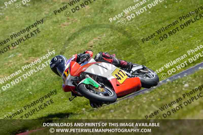 cadwell no limits trackday;cadwell park;cadwell park photographs;cadwell trackday photographs;enduro digital images;event digital images;eventdigitalimages;no limits trackdays;peter wileman photography;racing digital images;trackday digital images;trackday photos